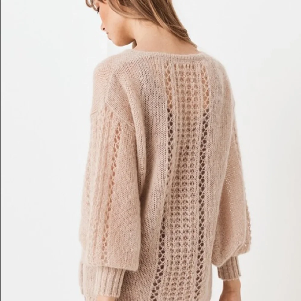 Spell & the Gypsy V Neck Mohair Jumper Sweater 🪆 - Picture 4 of 4